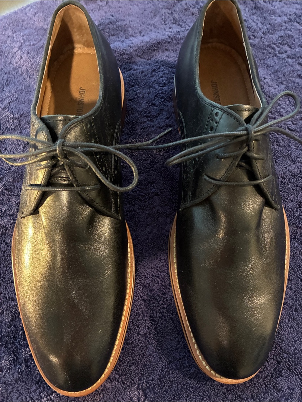 Johnston & Murphy Black Leather Derby Shoes with Tan Welt